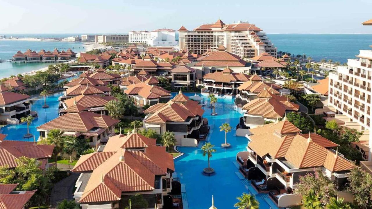Signature Living Resort Apartments With Private Beach And Laguna Pool , Palm Jumeirah Дубай Екстер'єр фото