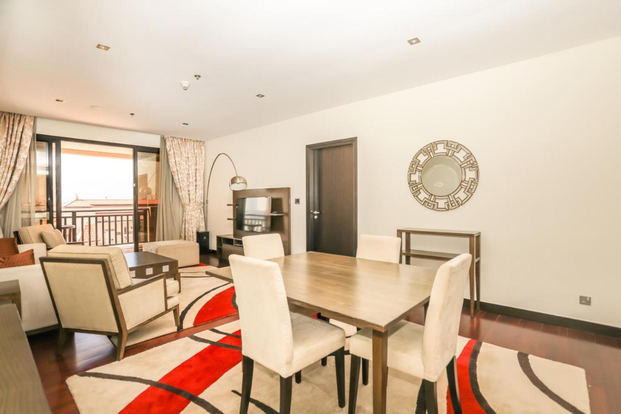 Signature Living Resort Apartments With Private Beach And Laguna Pool , Palm Jumeirah Дубай Екстер'єр фото