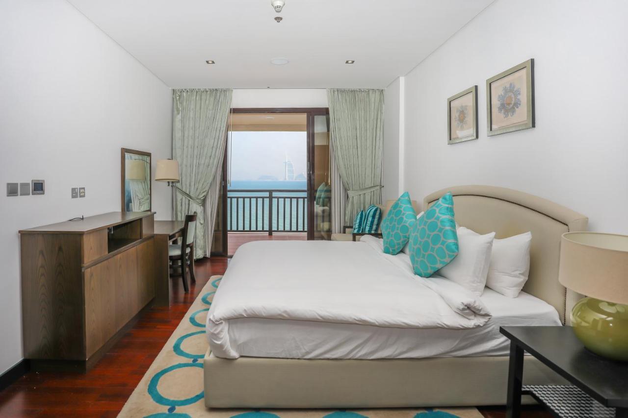 Signature Living Resort Apartments With Private Beach And Laguna Pool , Palm Jumeirah Дубай Екстер'єр фото